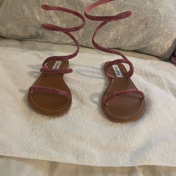 Pink shira rhinestone Steve Madden flats - Picture 2 of 6